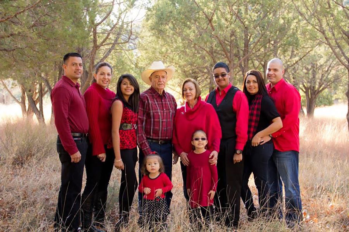 kid photography
child photography
Portrait photography
family photography
maternity photography
Senior graduation Photos
Headshots photos