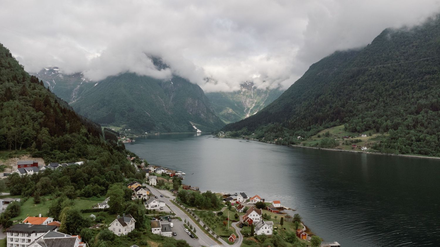 A panoramic view of the Norwegian fjords. Luxury fjord wedding in Norway planned by Amanda Strand Weddings