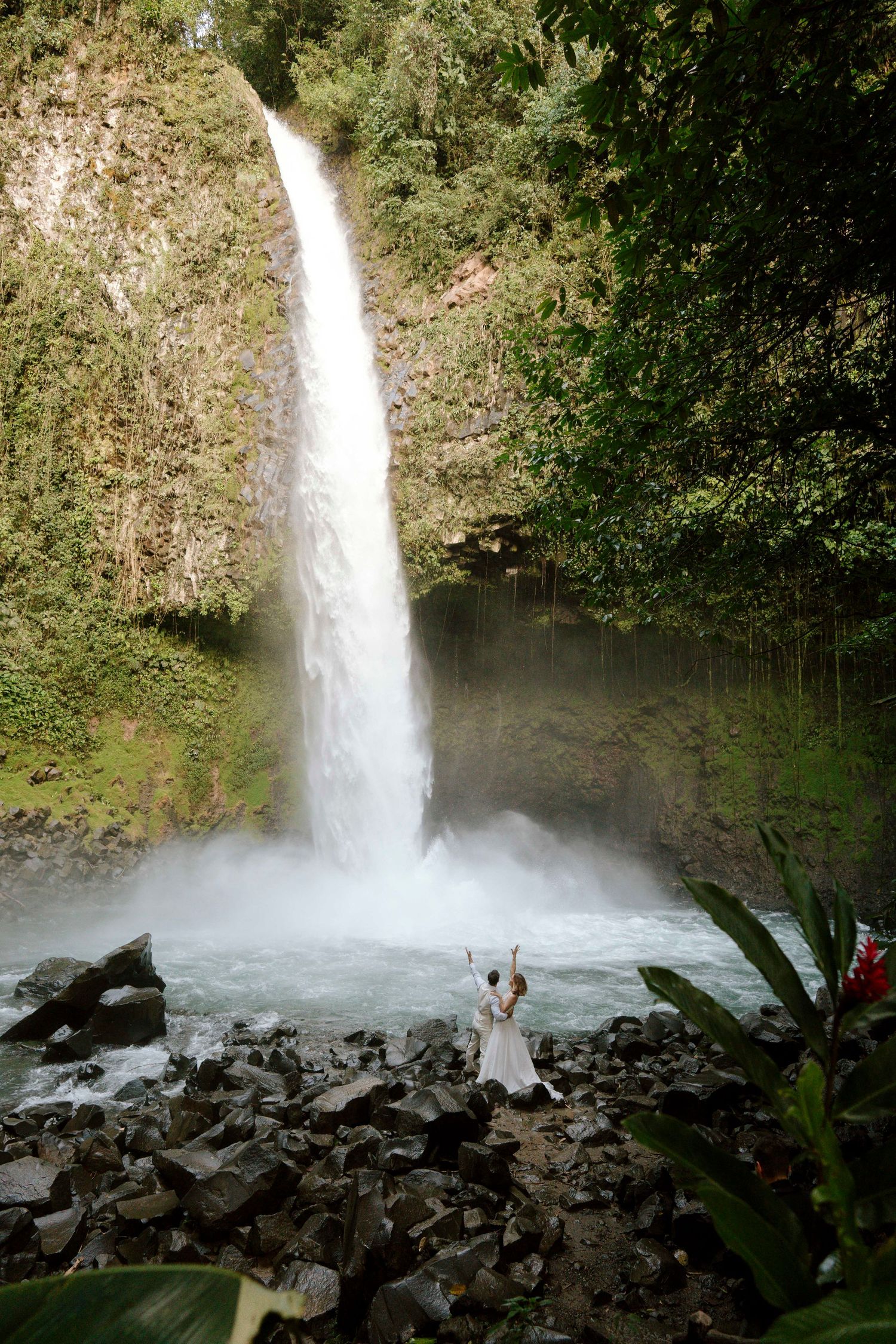 Elope in Costa Rica