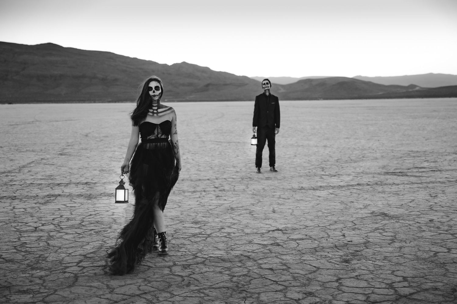 Skeleton makeup, gothic romance, and Halloween magic meet in this styled shoot on Las Vegas dry lake beds. Darkly enchanting.
