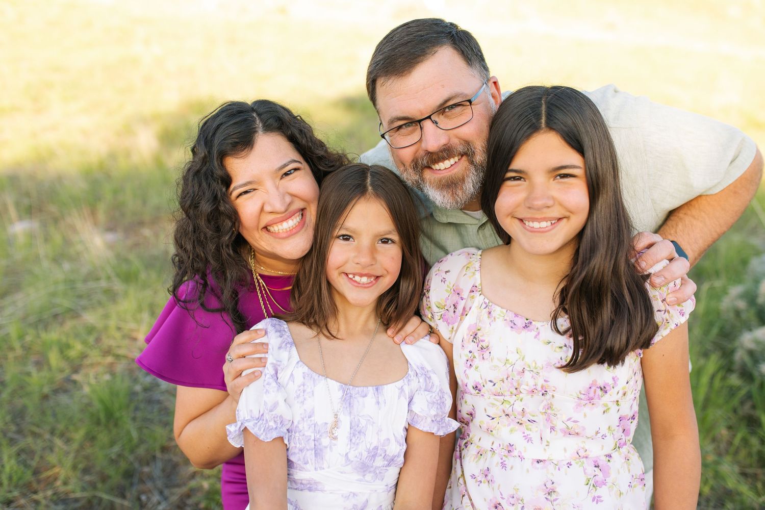 UTAH FAMILY PHOTOGRAPHER CAPTURING JOYFUL MOMENTS AT TUNNEL SPRINGS PARK IN SALT LAKE CITY.