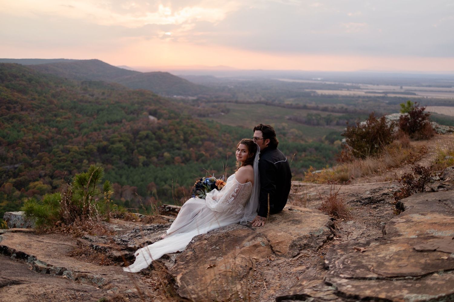 petit jean mountain intimate elopement wedding fall ccc overlook