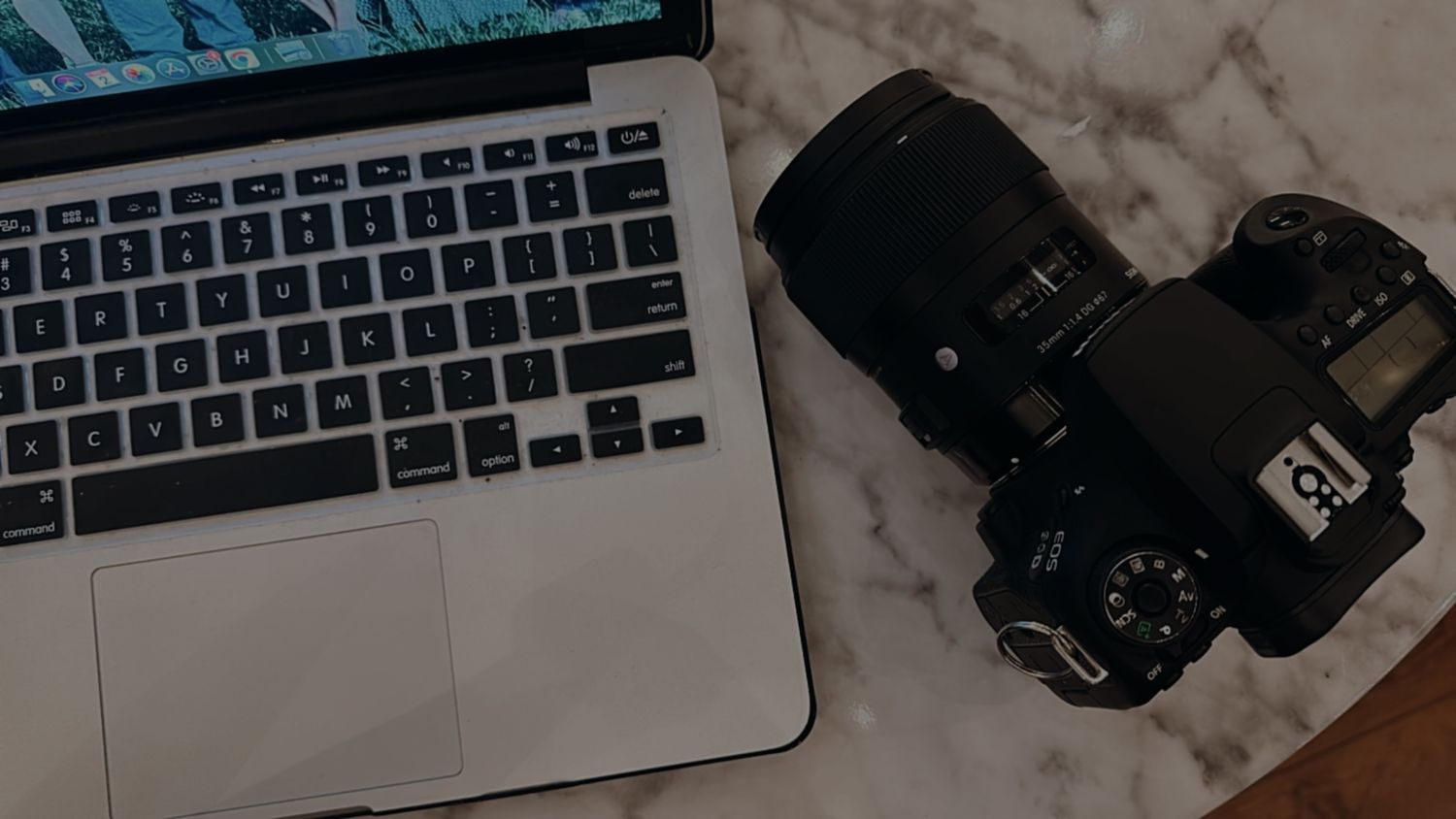 Welcome to my blog, where I share stories from maternity, family, couples, and wedding sessions and more.