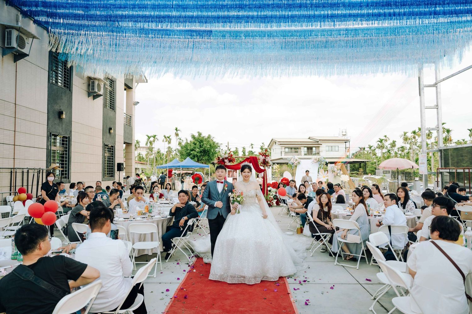 屏東婚禮攝影｜墾丁戶外婚禮｜自宅婚禮｜高級感流水席
Aspire Studio 專精屏東婚禮攝影、自宅婚禮與高級感流水席紀錄，擅長自然光與雜誌感風格。服務涵蓋恆春、墾丁美式戶外證婚、海邊婚禮與小型家宴，以細膩故事感捕捉新人與家人的真實情緒。想找南部最懂美式風格的婚禮攝影。
