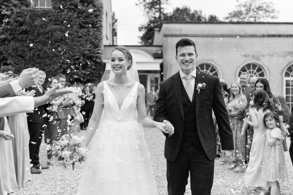 Elegant & Timeless Spring Wedding at Northbrook Park for a