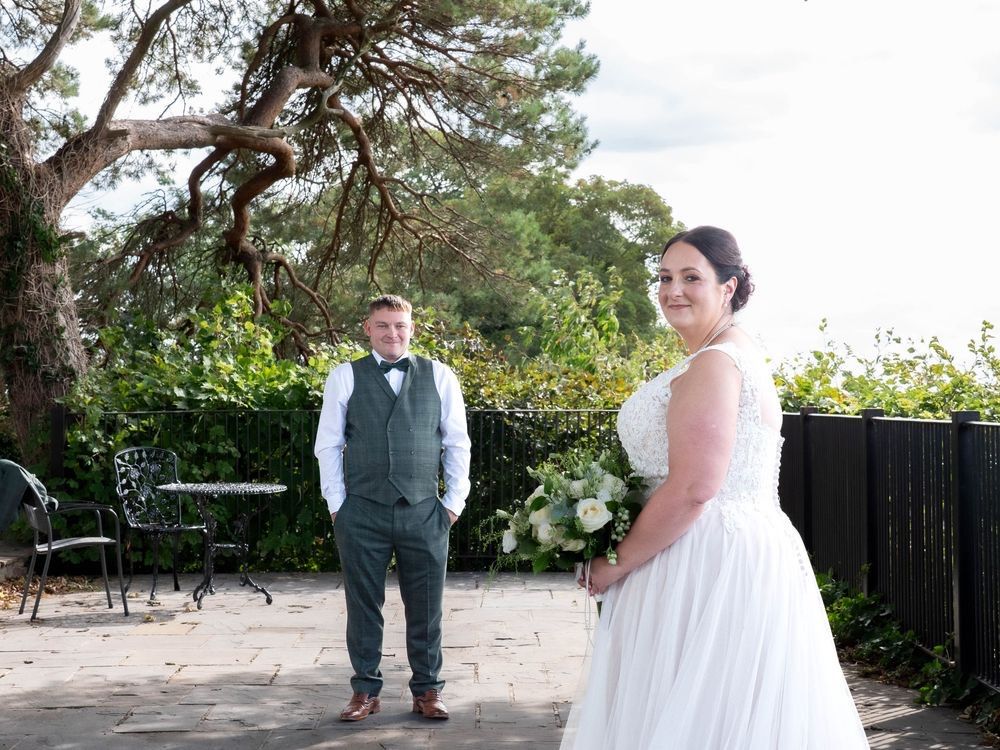 wedding photographer
nottingham photographer
derby photographer
dog photographer
equine photographer