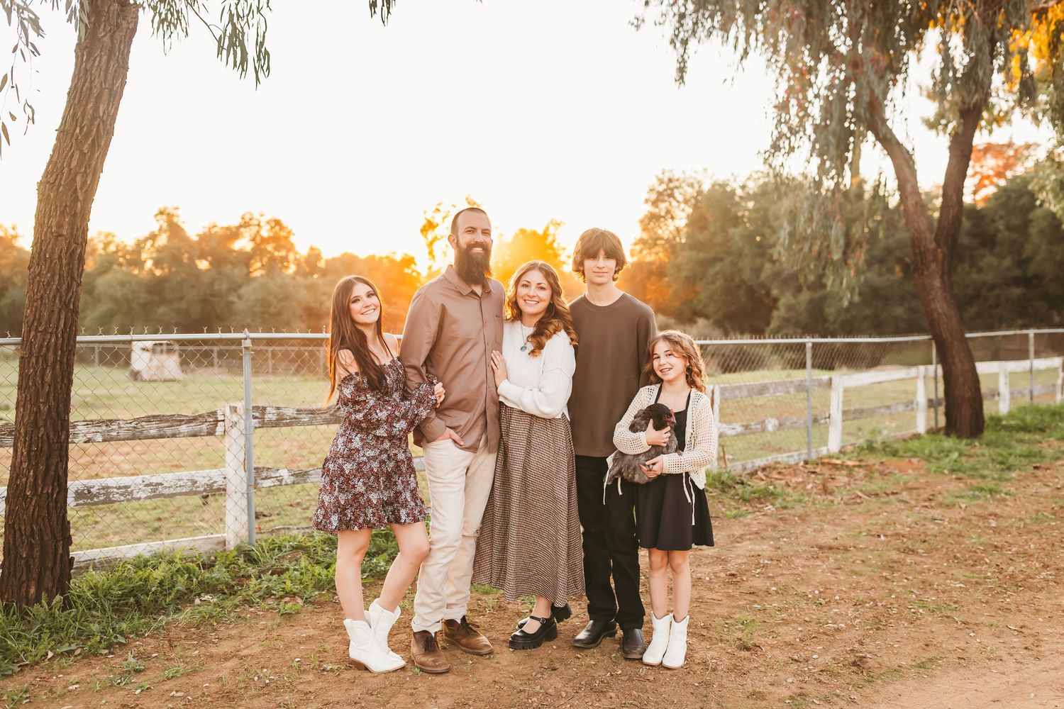Family of five at blooming ridge ranch in cherry valley with inland empire photographer heidi grace photography