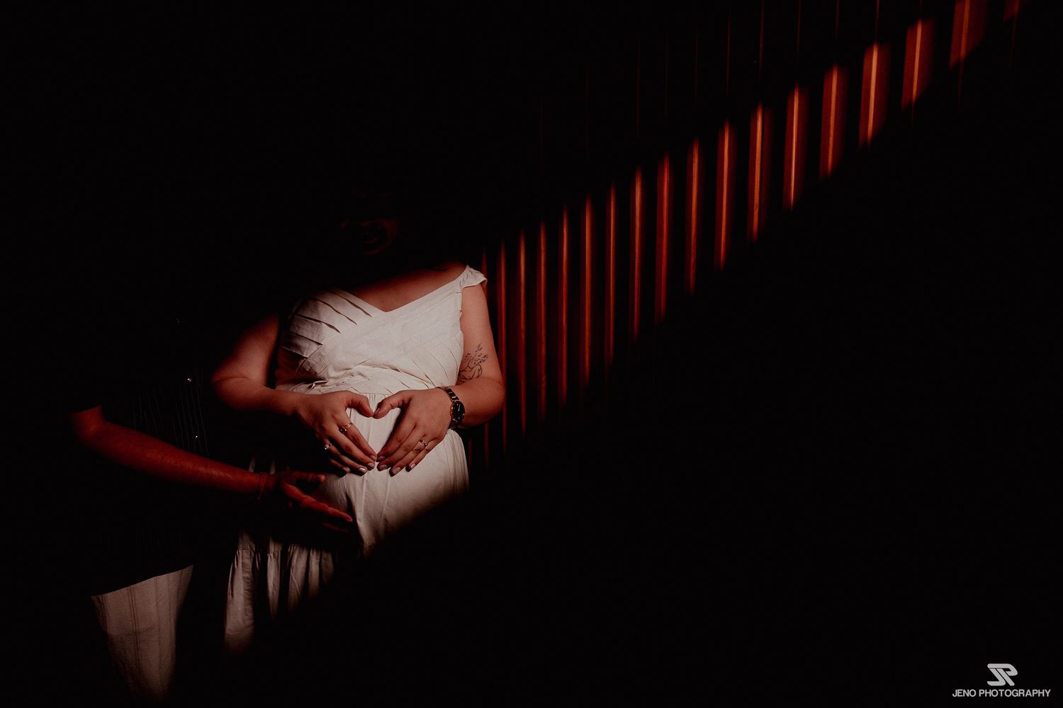 maternity shoot in trichy captured by Jeno Photography