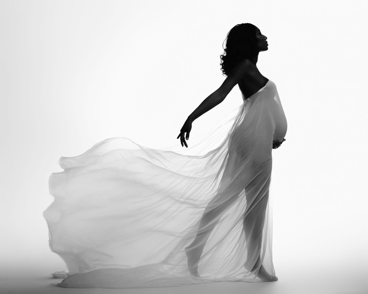 Maternity & Newborn photography studio located in between Atlanta, Georgia and Birmingham, Alabama with full service photo studio.