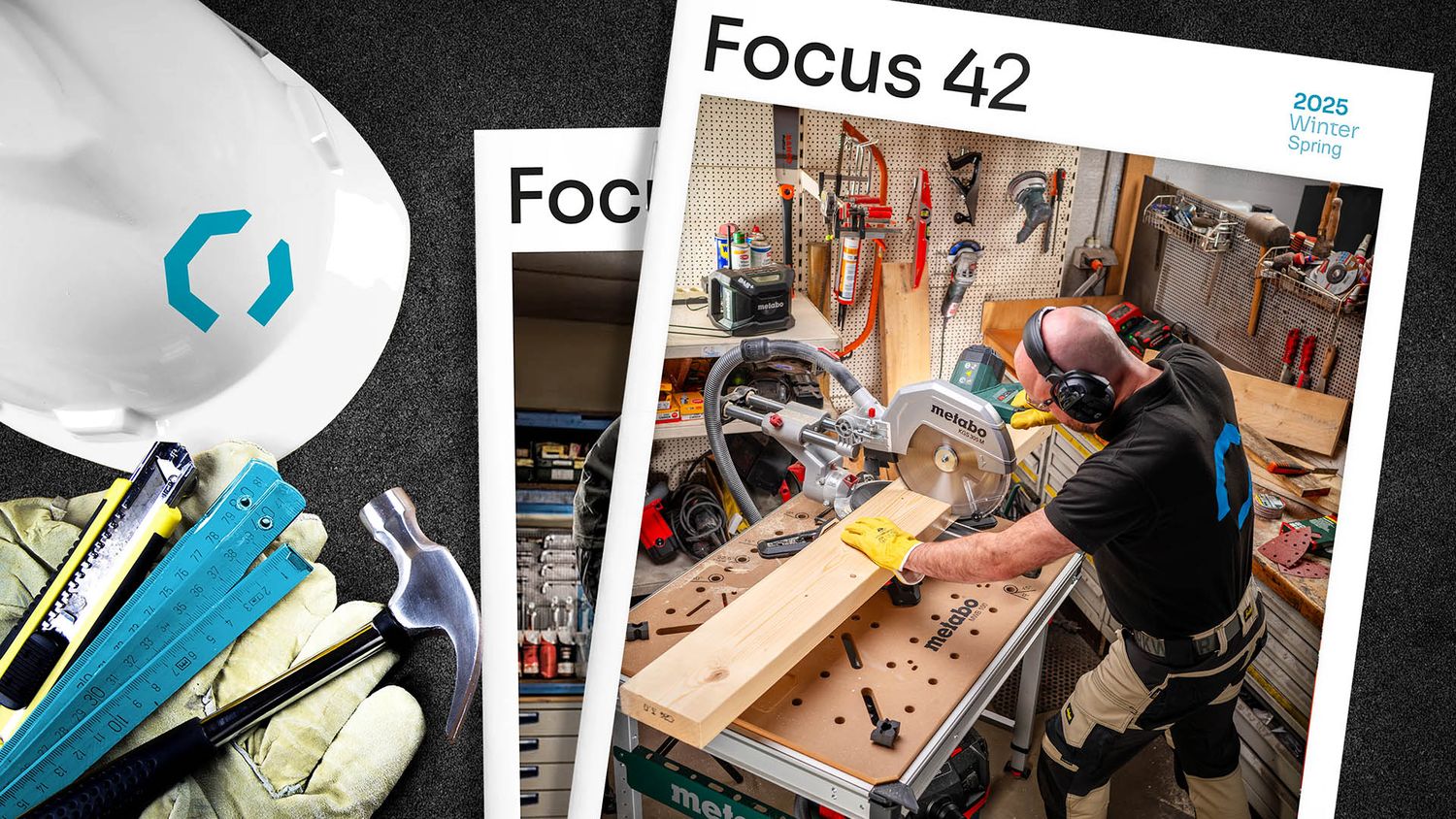 Photographe corporate capturant une image sur mesure pour le magazine d’entreprise Clabots, illustrant un artisan en action.