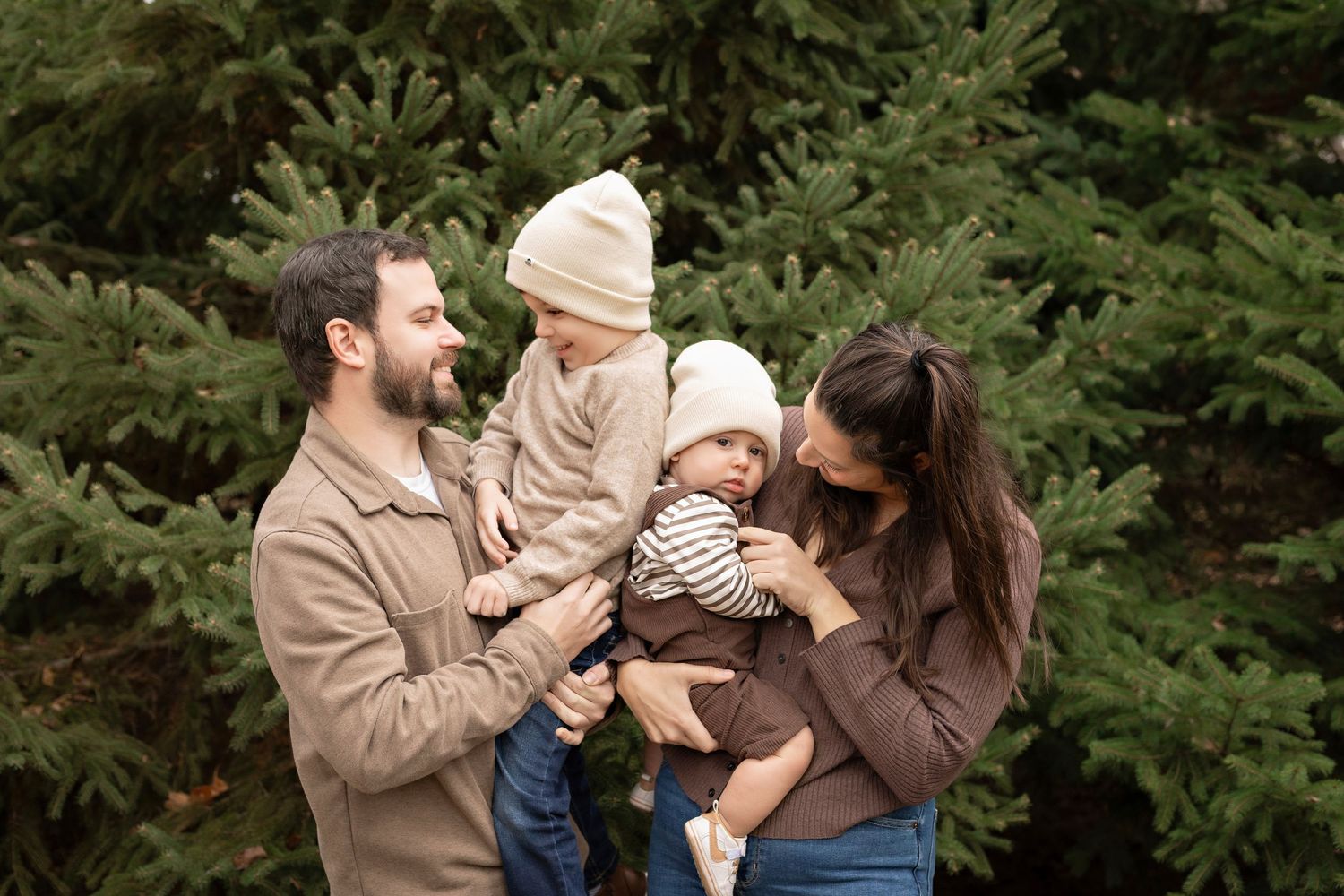 Holiday mini sessions with Kendall Kuss Photography Nashotah WI, lake country family photographer, Watertown WI photography studio