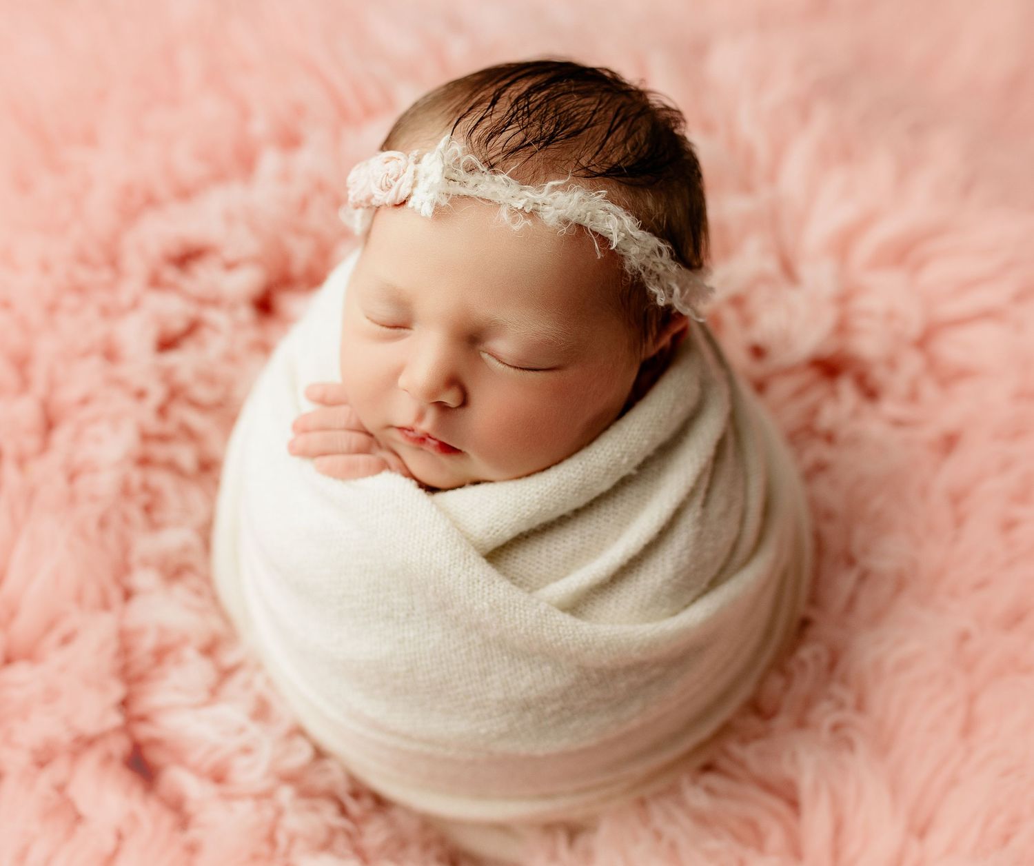 Bailey’s Photography | Southern Ohio | Top-Rated Newborn Photographer | Portsmouth OH Studio | Baby Girl Oakley Lynn