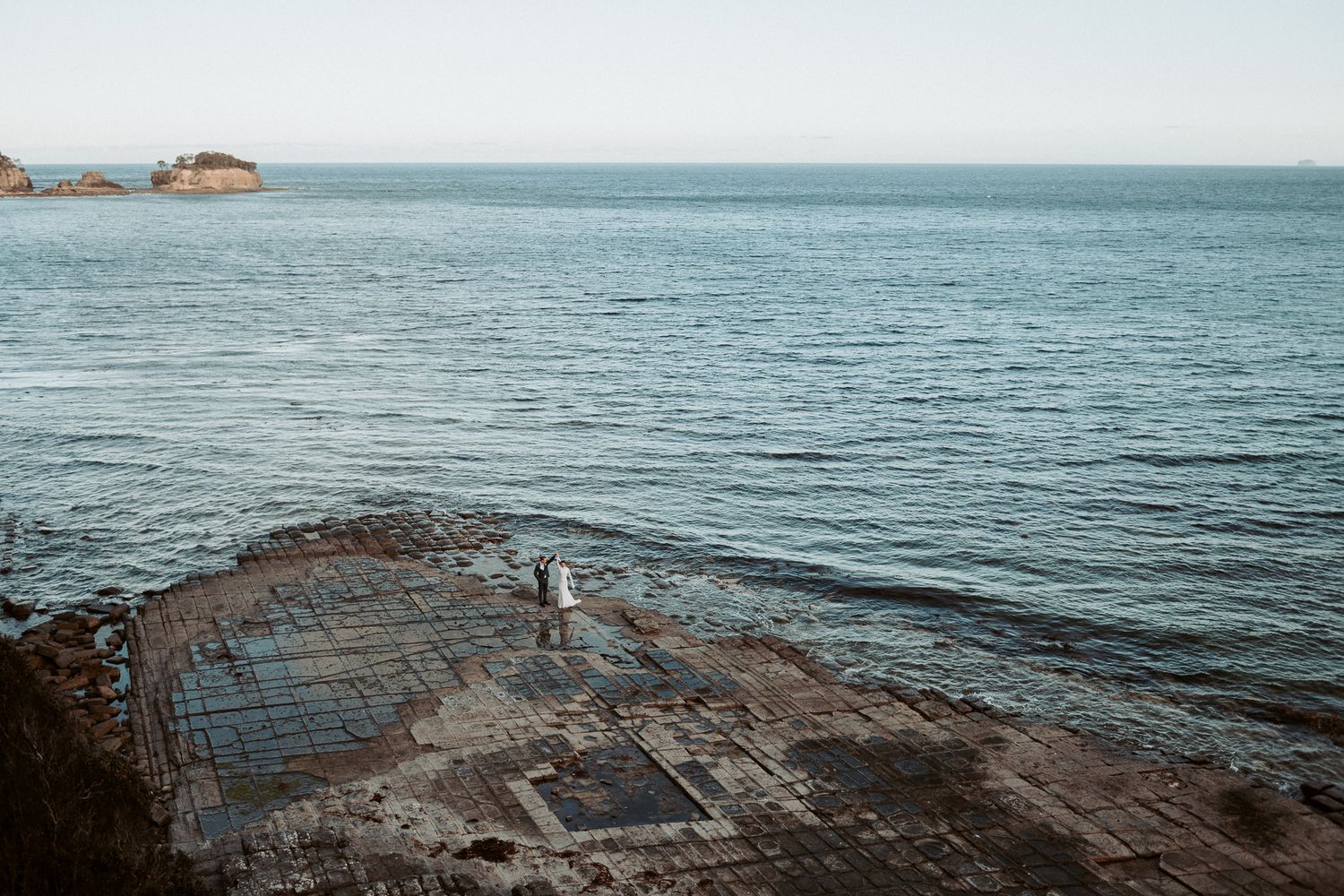 elopement at Tessellated Pavements captured by Tasmanian wedding photographer Joss Jensen Photography