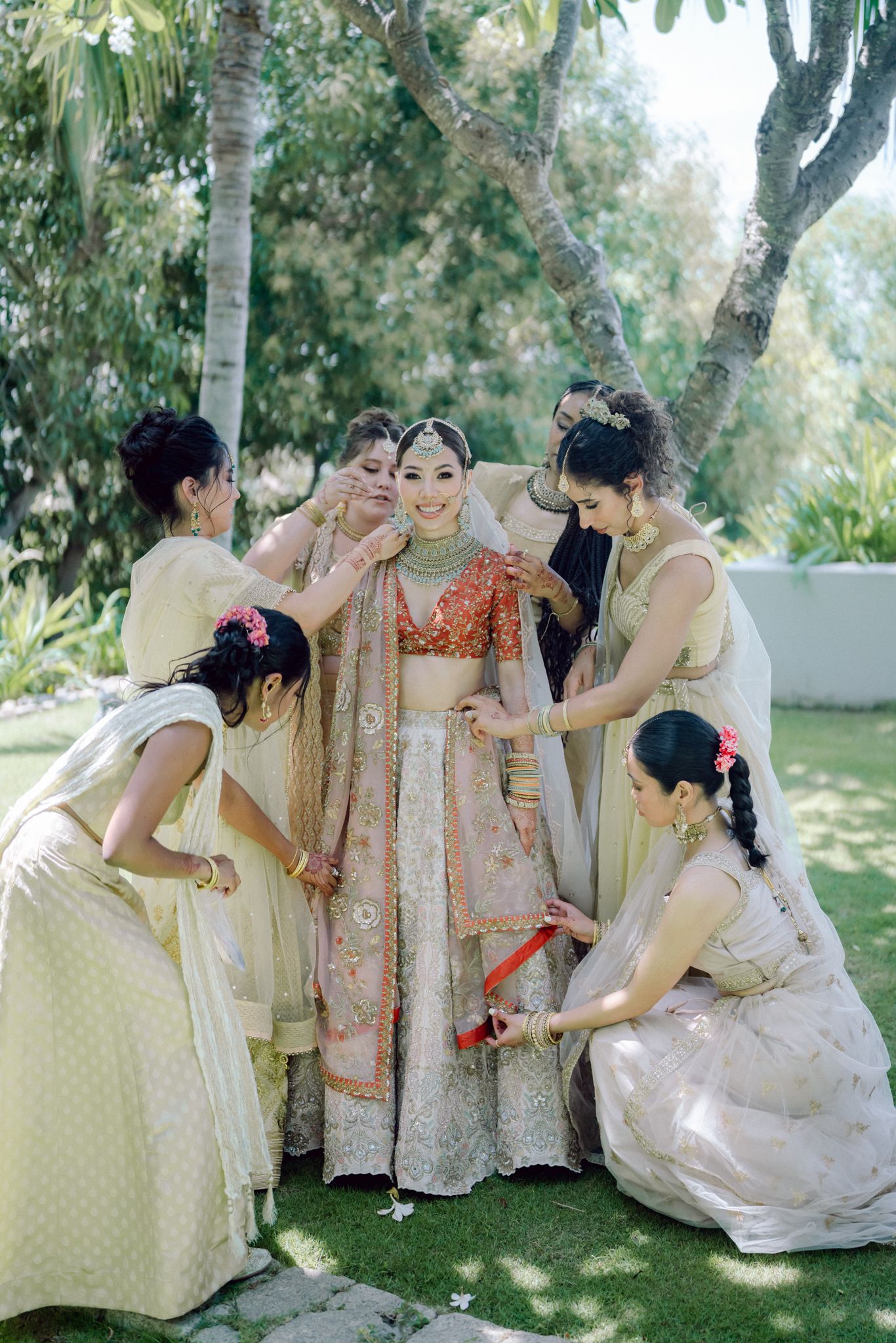 Essential Bridesmaid Duties and Responsibilities You Should Know