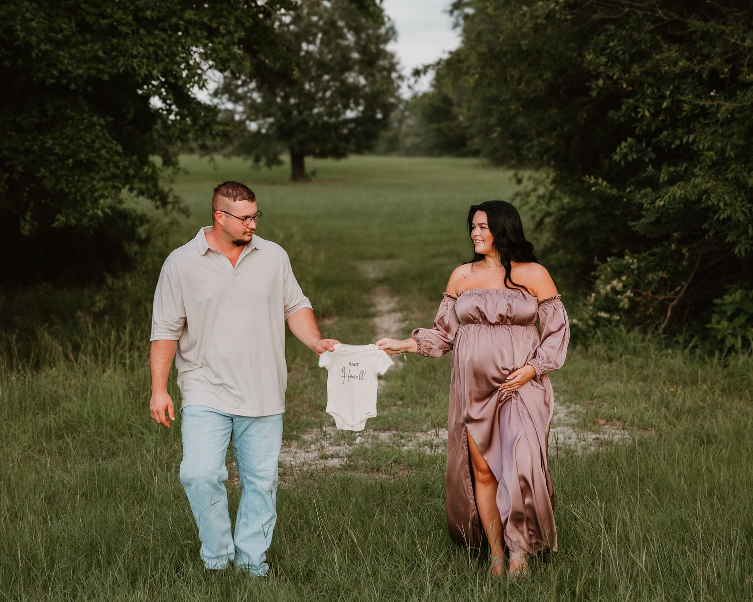 Couples Outdoor Maternity Session Mineola Texas
