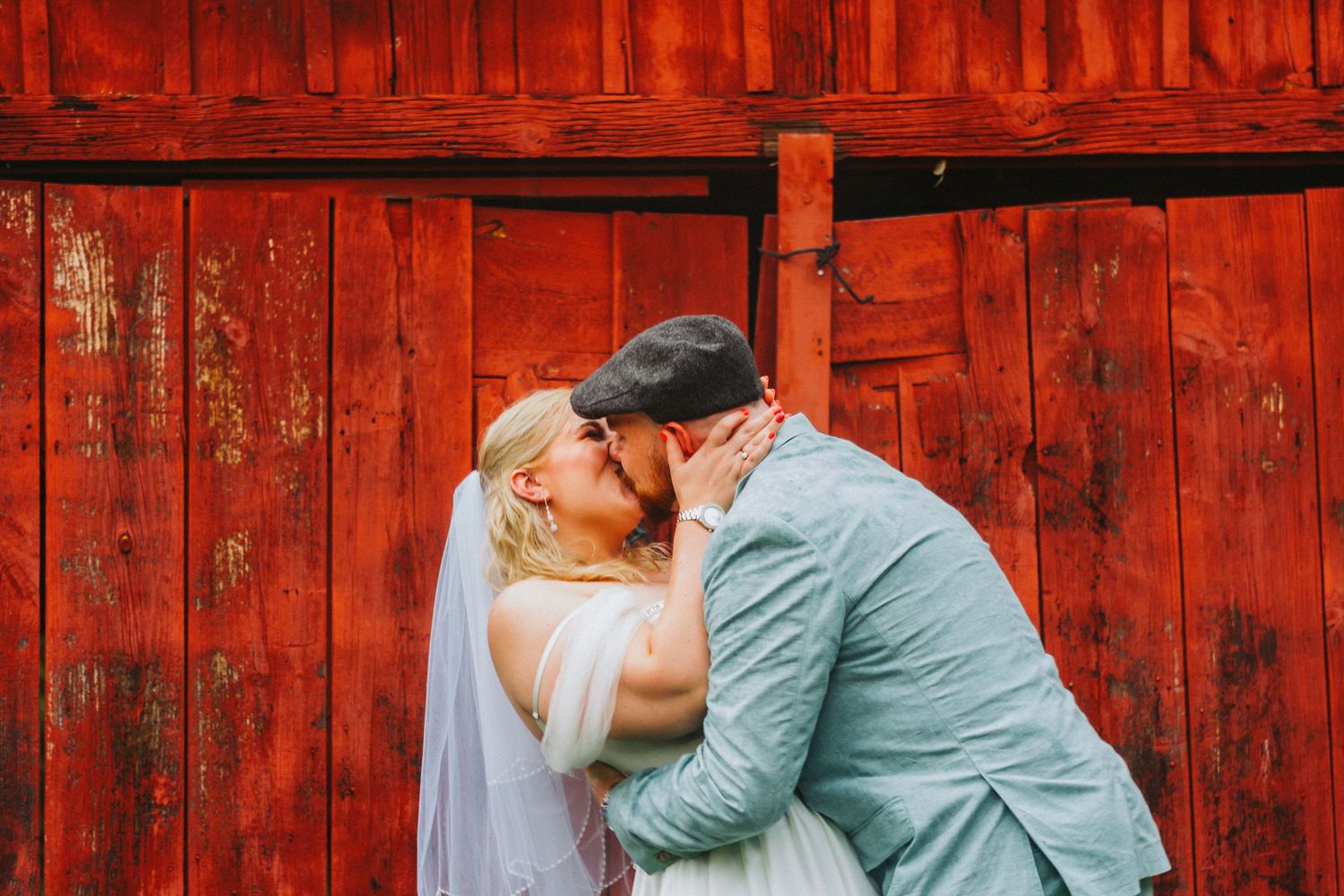 Salem Wedding Photographer