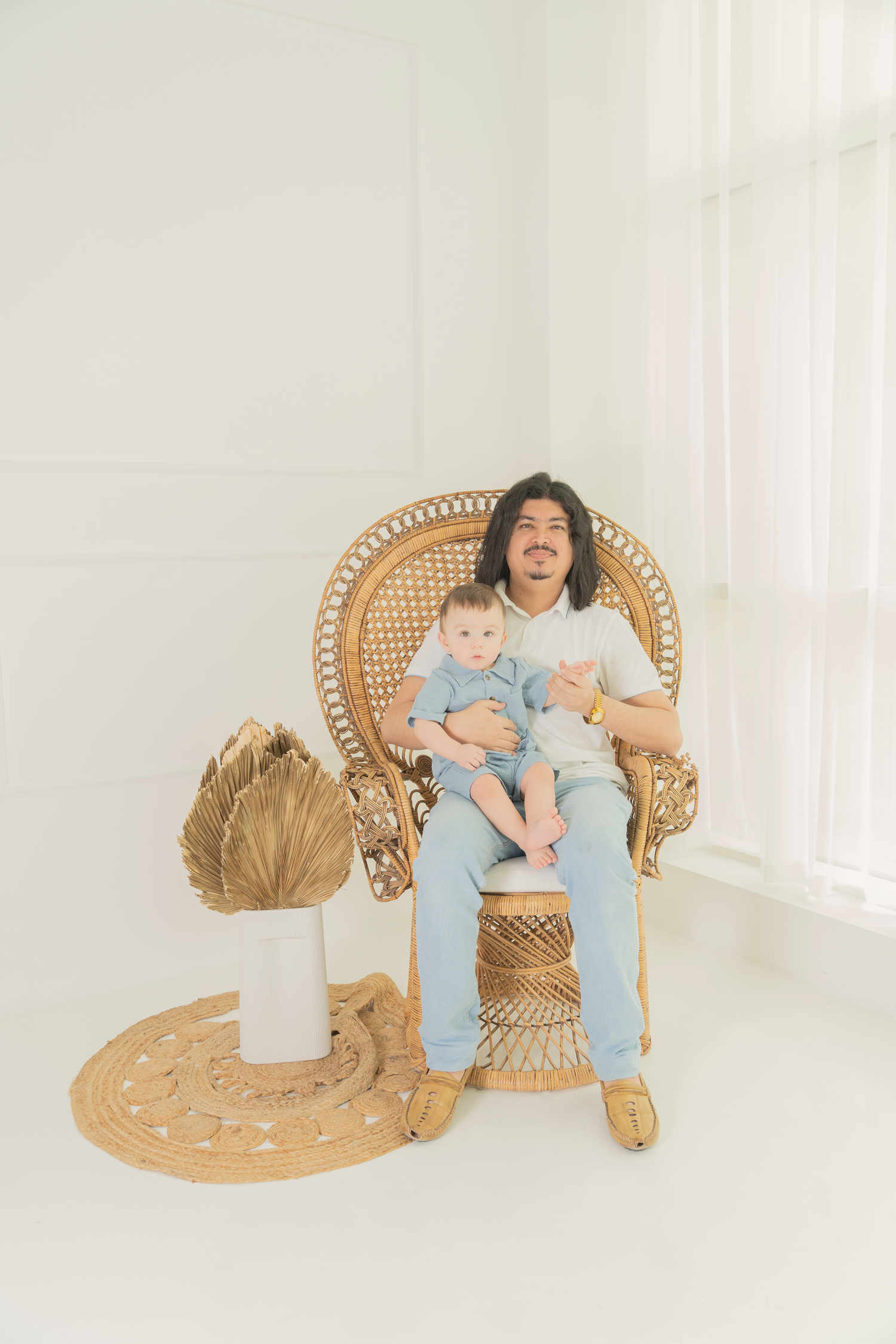 Professional family photography Dubai capturing family moments