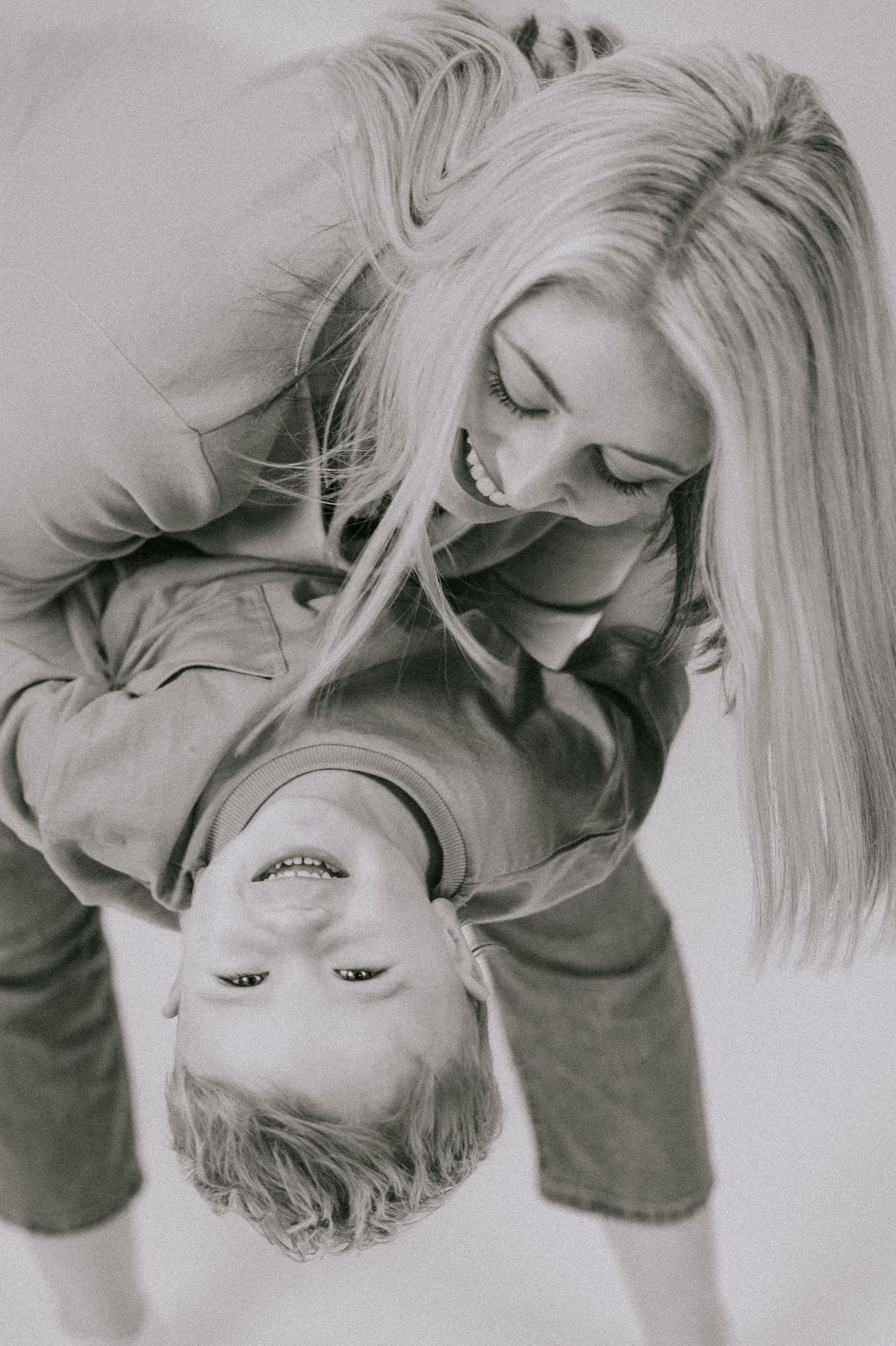 Mothers day photoshoot in Norwich, Norfolk by snapsbyleigha | mama and me photoshoot | mothers day gift