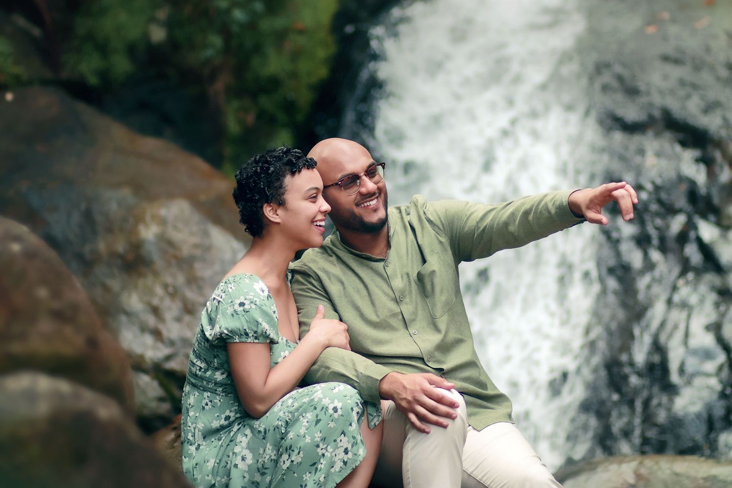 El Yunque Engagement Photoshoot. Puerto Rico Photographer. Albert Ray Photo. El Yunque. Portrait Photography. Puerto Rico Travel.