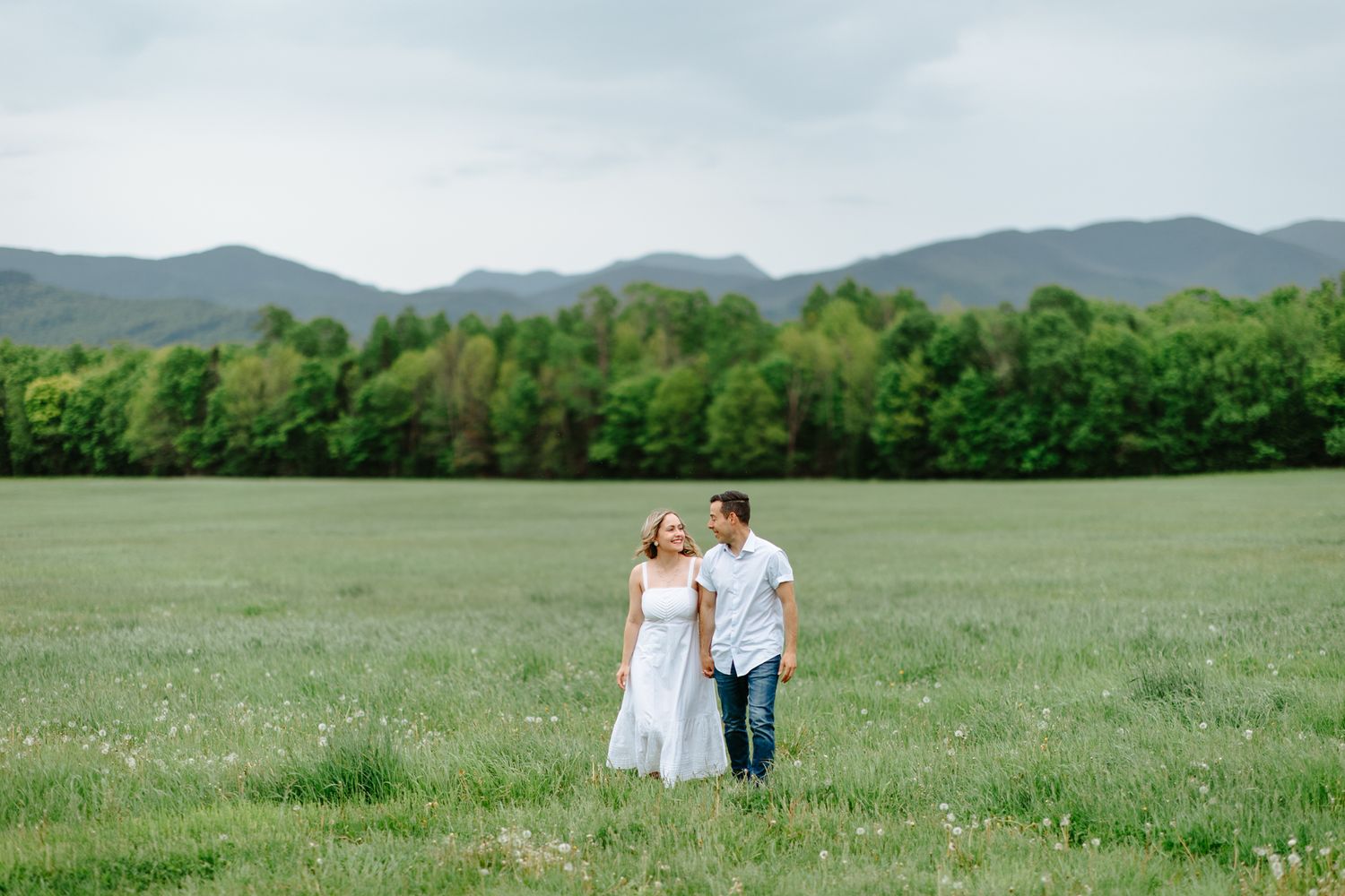 LAKE PLACID ELOPEMENT PROPOSAL ENGAGEMENT PHOTOGRAPHY ADIRONDACK MOUNTAINS MIRROR LAKE