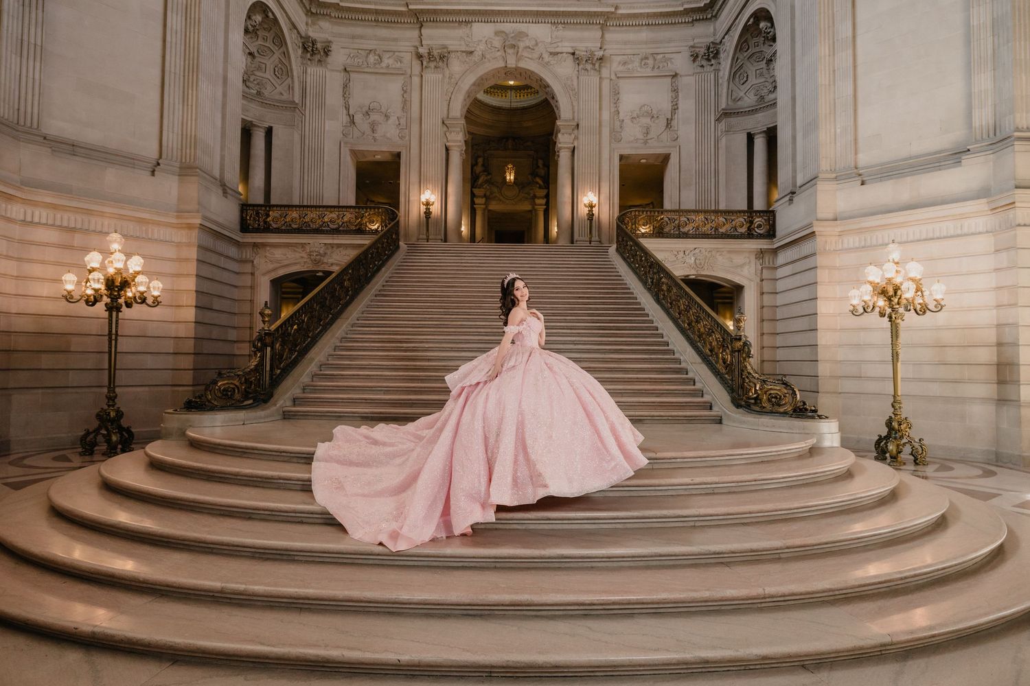 Leland Stanford Mansion Quince Session by Sacramento photographer