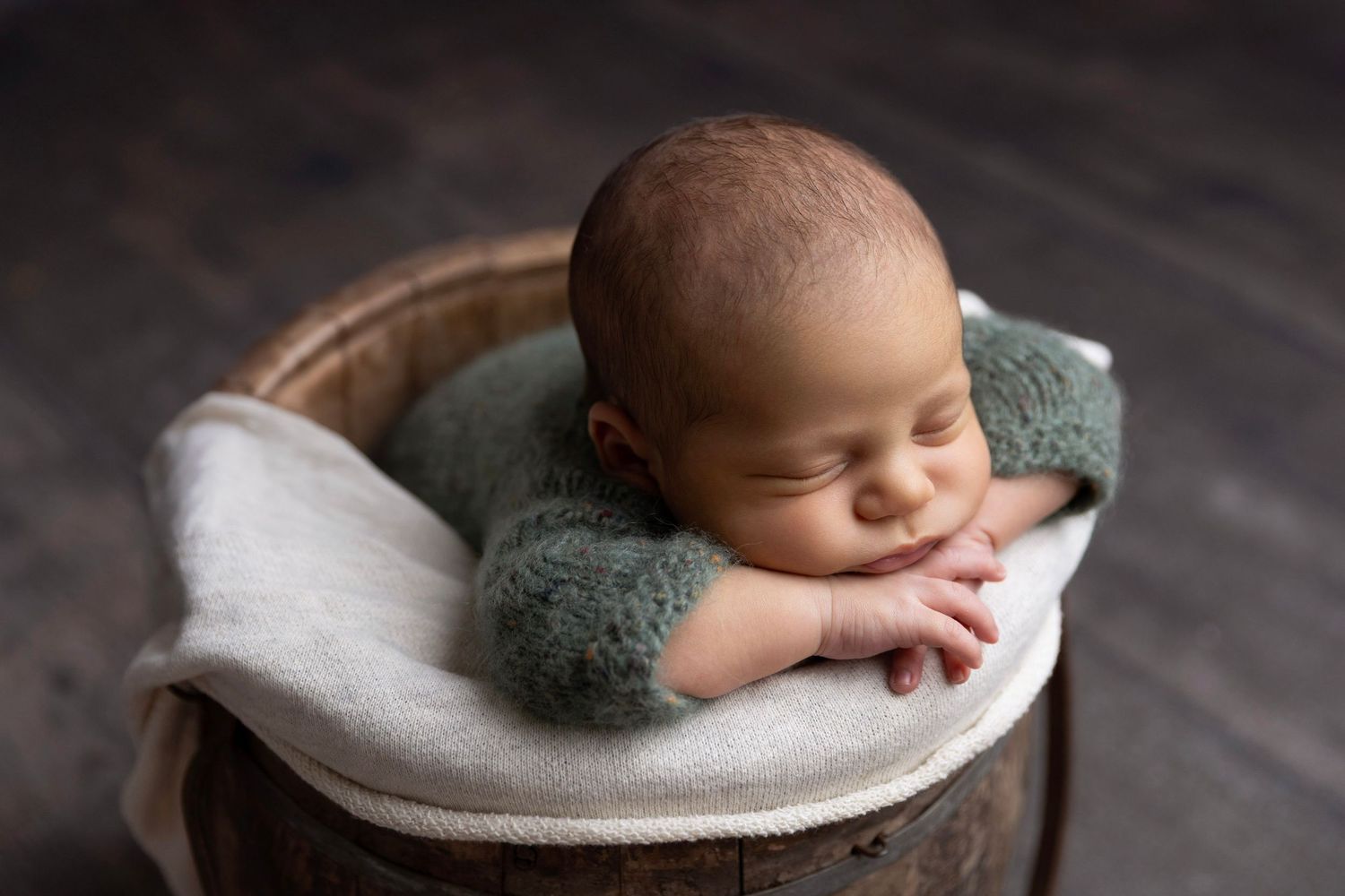 Professional Newborn Photographer Hendersonville tennessee