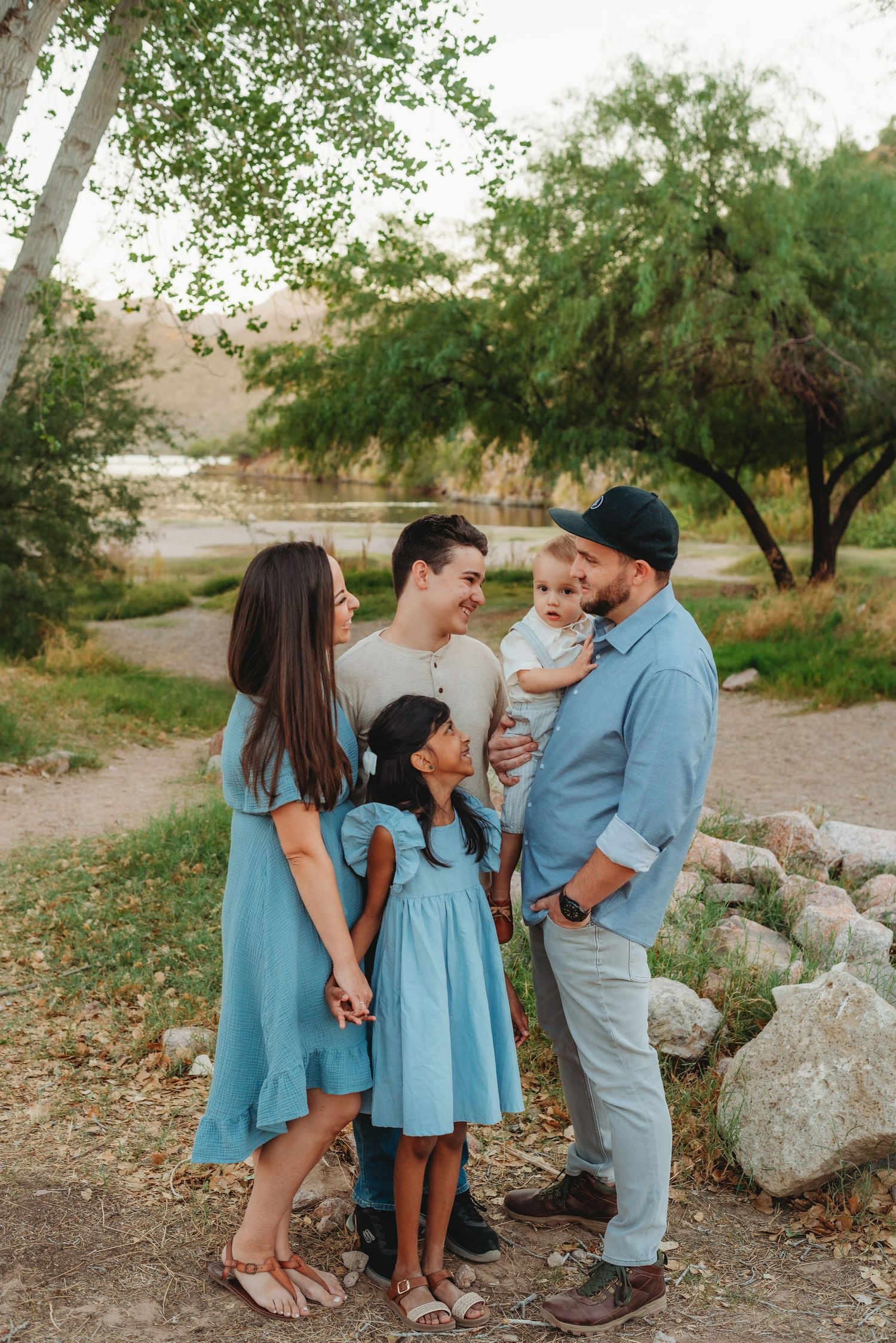 Family Lifestyle Portraits, Family photoshoot, Heidi Crawford, whimsy and glow photography, Maricopa photographer