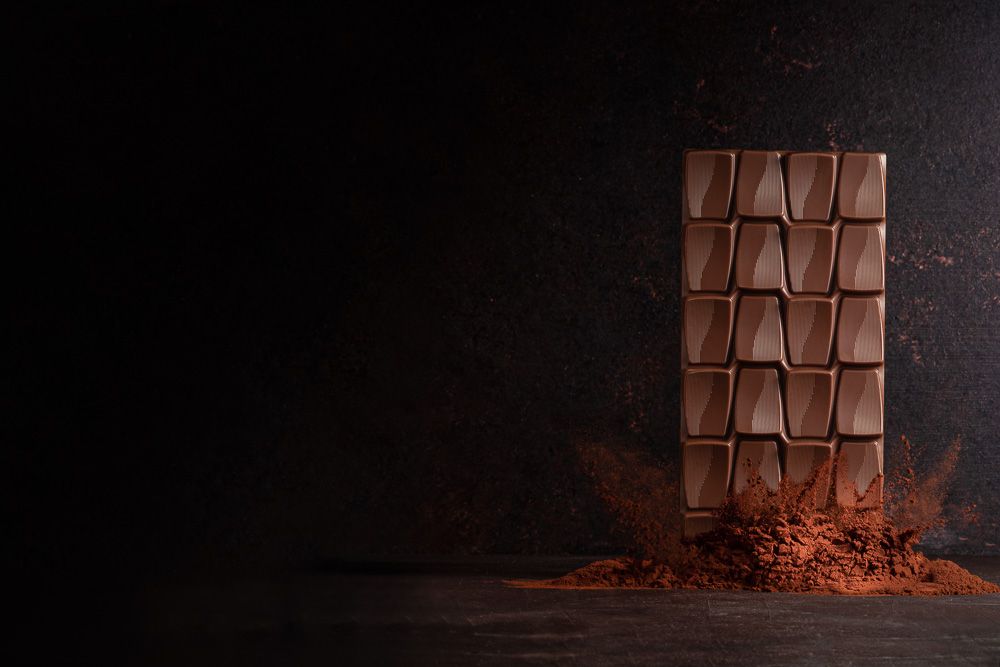 Pro Tips For Styling Chocolate - Photo by © Reka Csulak - Three Pod Studio