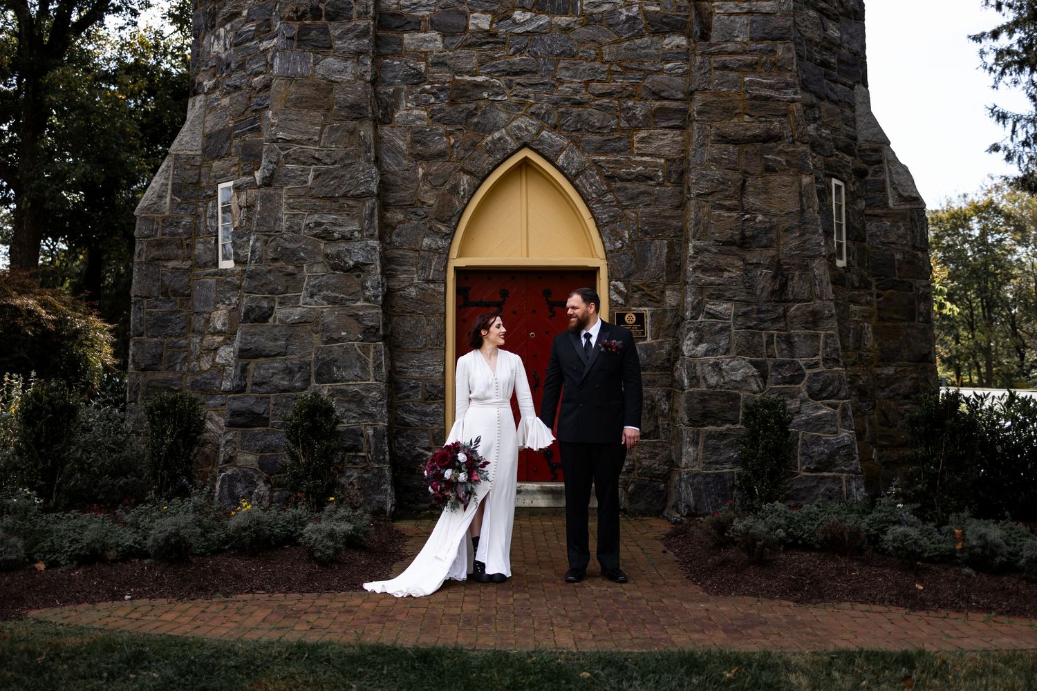 Oakbourne Mansion wedding.