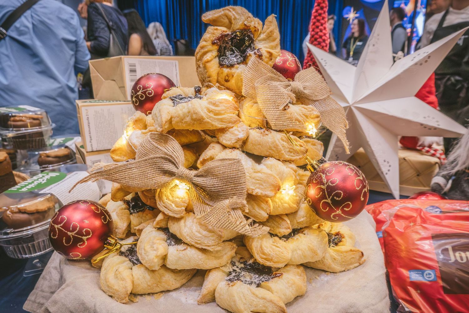 Tasting Christmas Novelties at Fazer - Photo by © Reka Csulak - Three Pod Studio