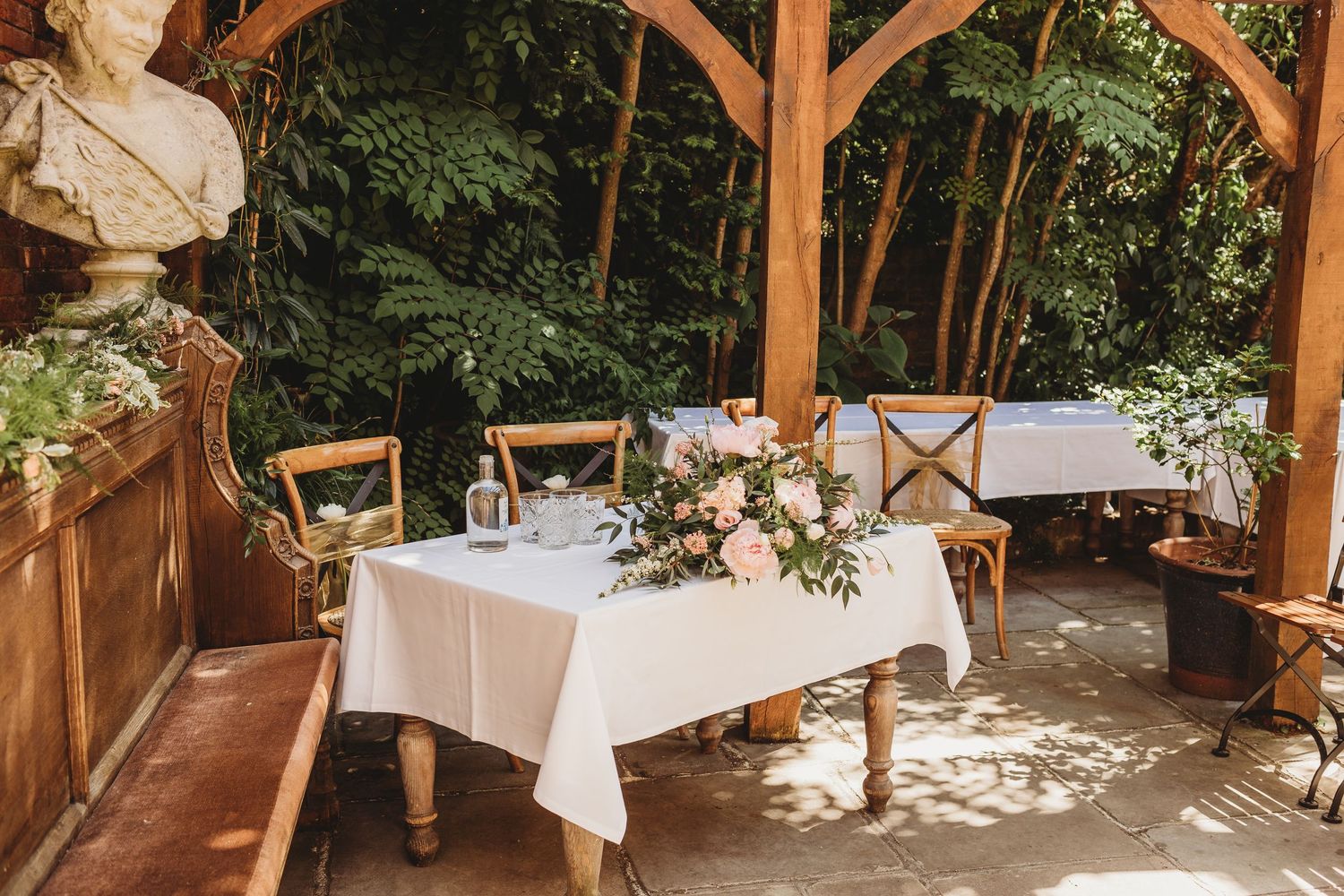 Winchester Wedding
The Wykeham Arms
St George's Tea Room