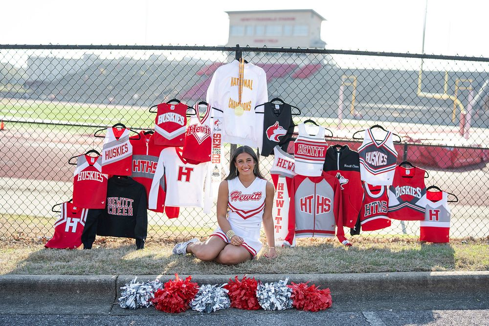 Ava Claire | Class of 2026 - Benzaia Photography