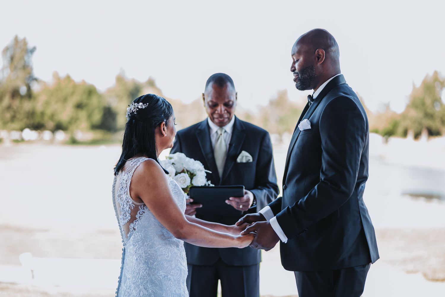 Omaha Bride and groom at alter