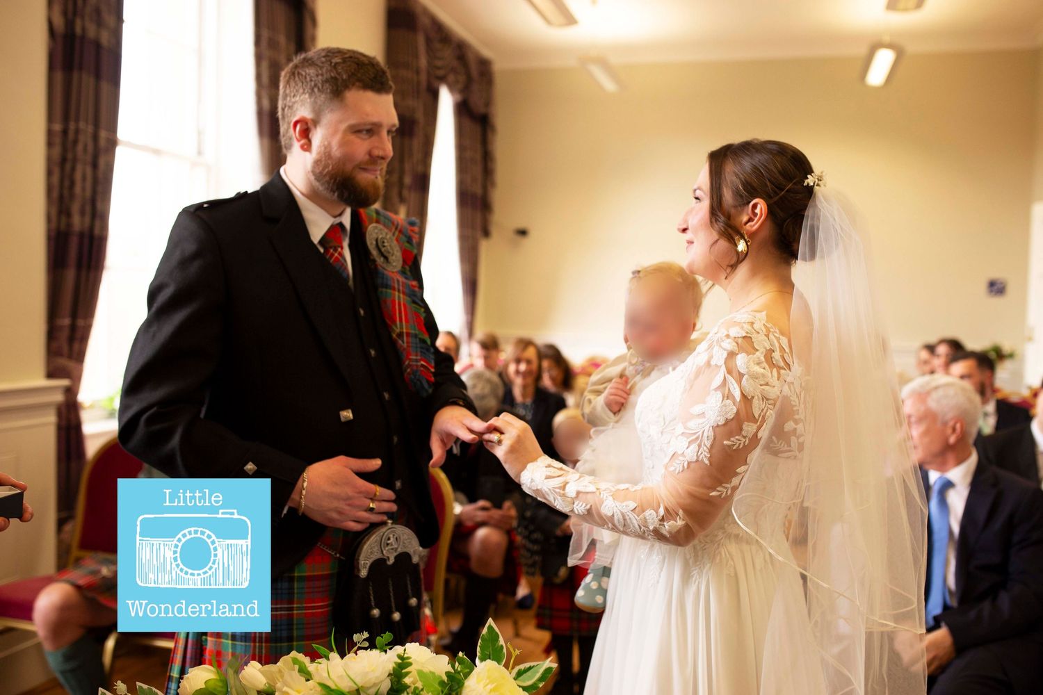 wedding St Georges Hall registry office Liverpool by Little Wonderland Photography widnes cheshire