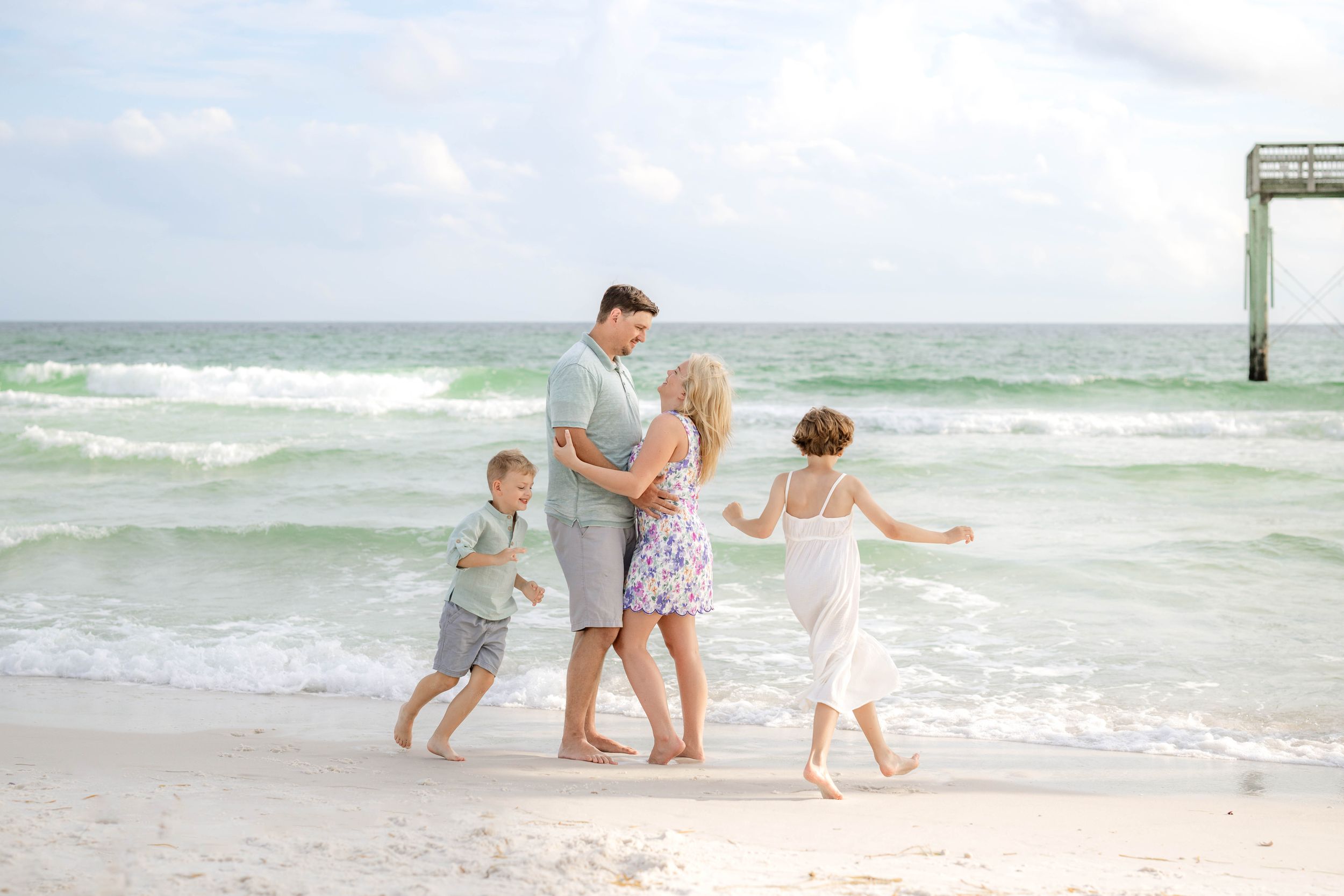 Panama City beach Mini sessions, Beach minis PCB, PCB photographer, Pcb family photographer, light airy photographer