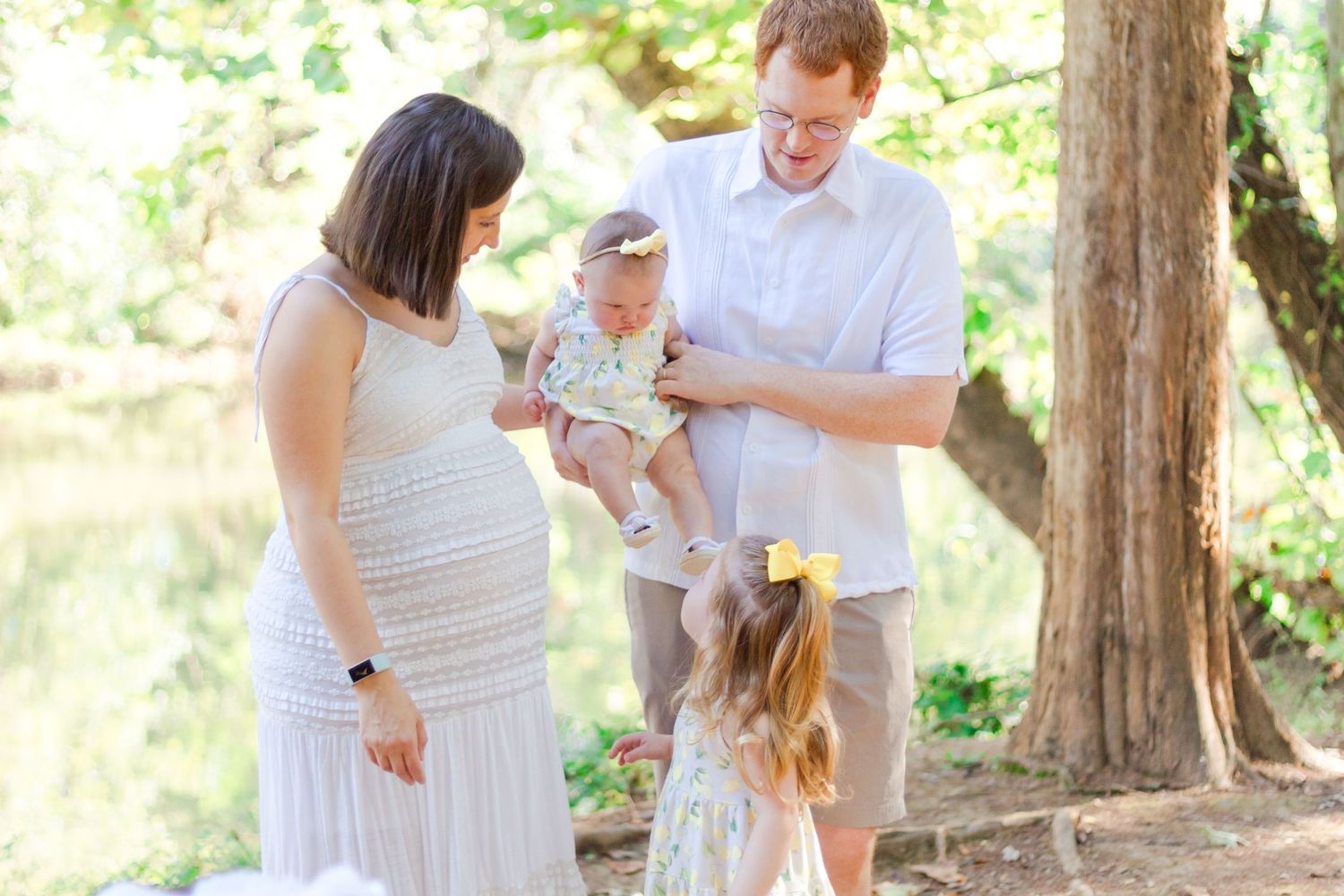 Family Photo: Parents with two kids.
