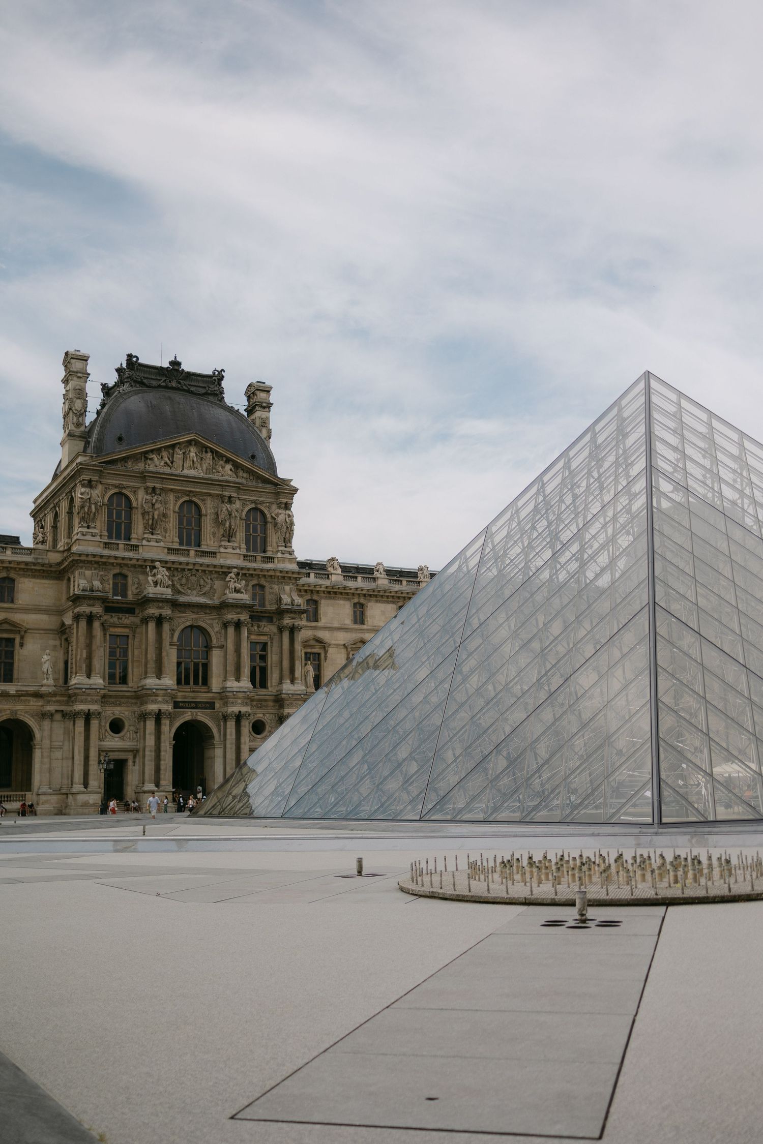 Paris, Louvre, Wedding Photographer Paris, France