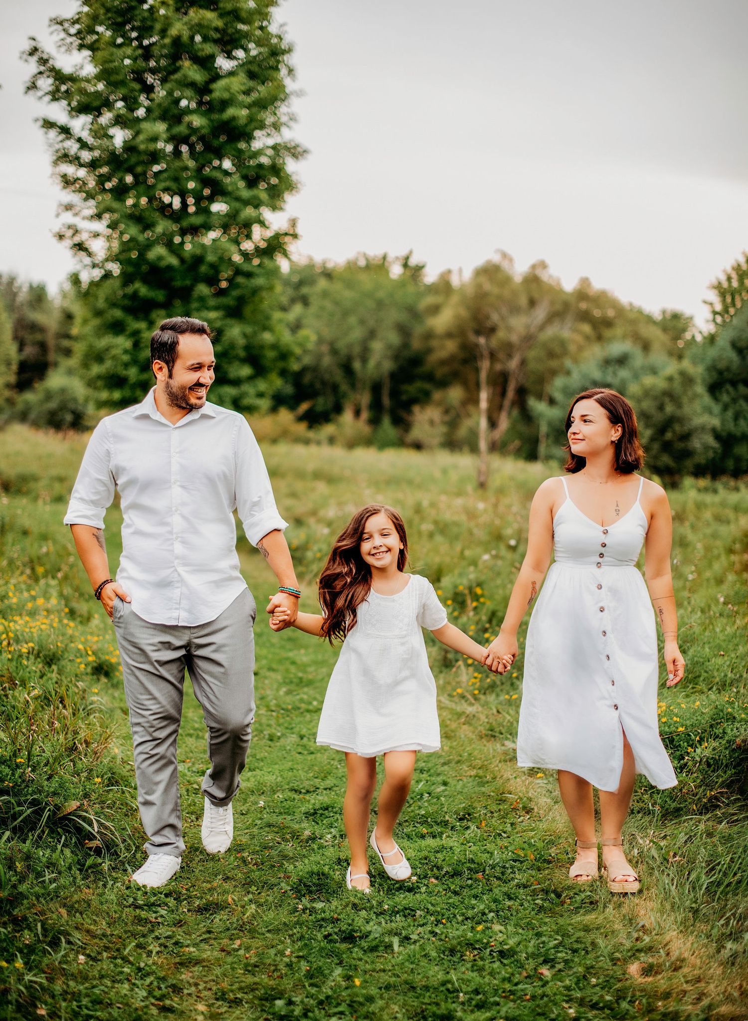 Guelph Arboretum golden hour family photo.