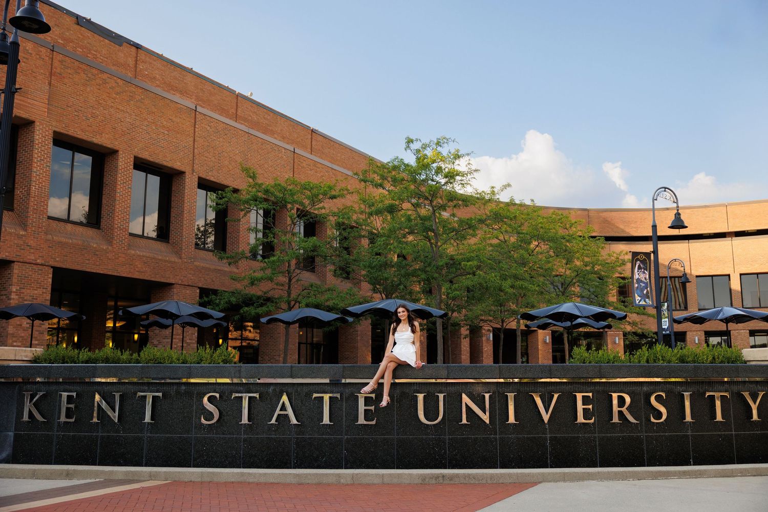 Cap and gown graduation session at Kent State University by Tom Forrest Photography of Hudson, Ohio.