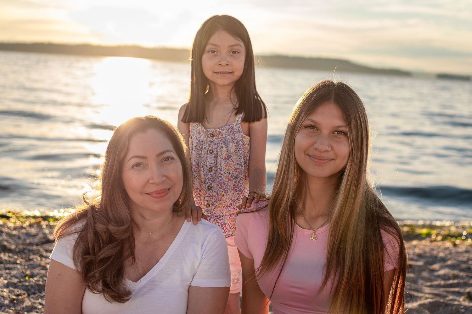 Golden hour family photo session on the beach in Des Moines, WA — perfect for updating summer portraits.