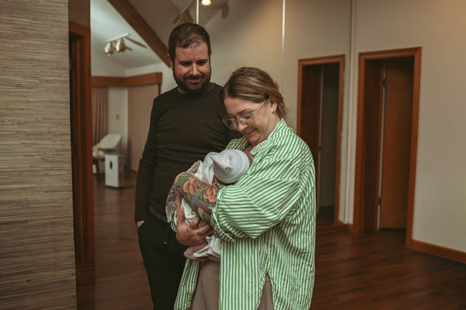 Virginia birth photography intended mother meeting baby