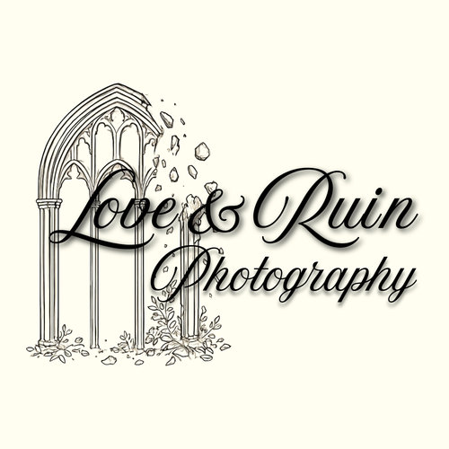 Love & Ruin Photography