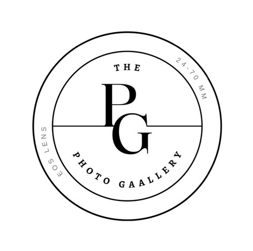 THE PHOTO GAALLERY