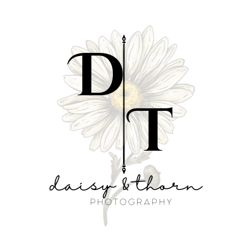 Daisy and Thorn Photography