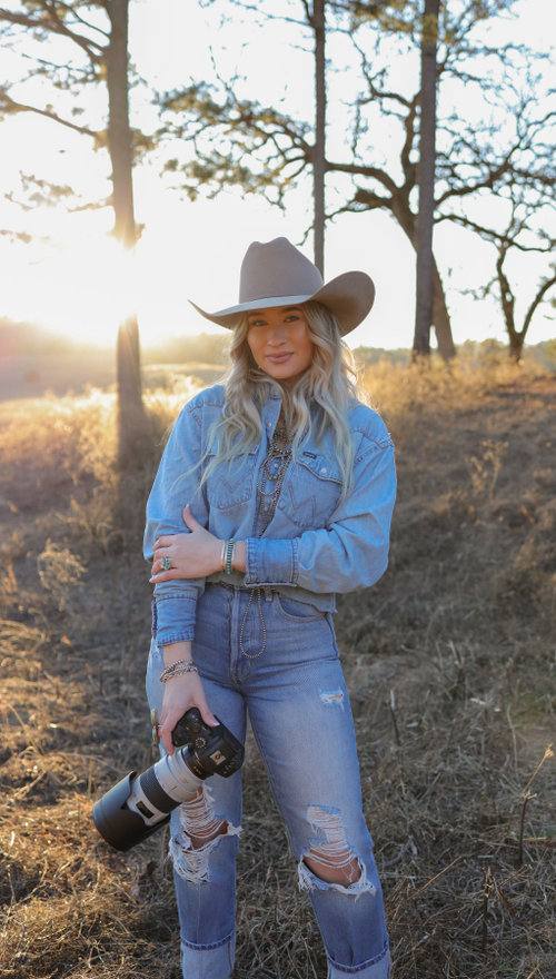 Harley Elise Photo
