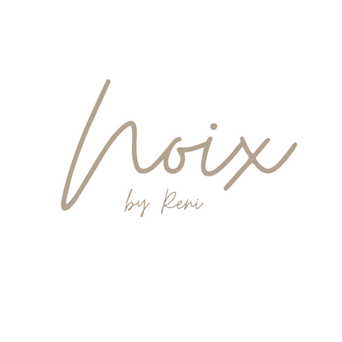 Noix by Reni
