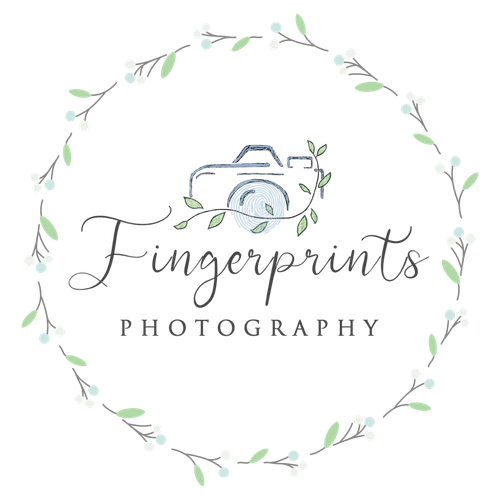 Fingerprints Photography by Sarah & Eve
