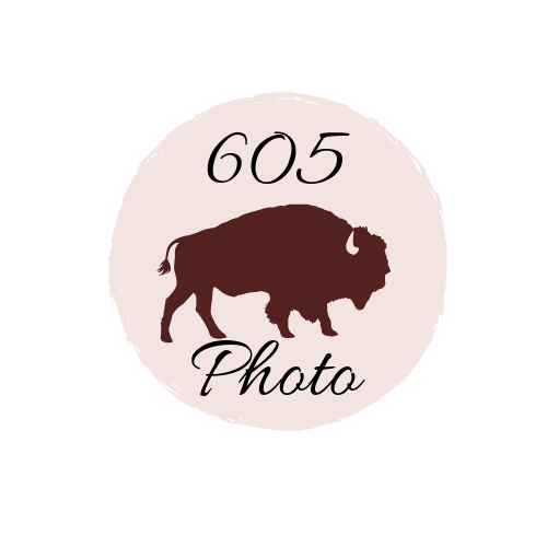 605 Photo