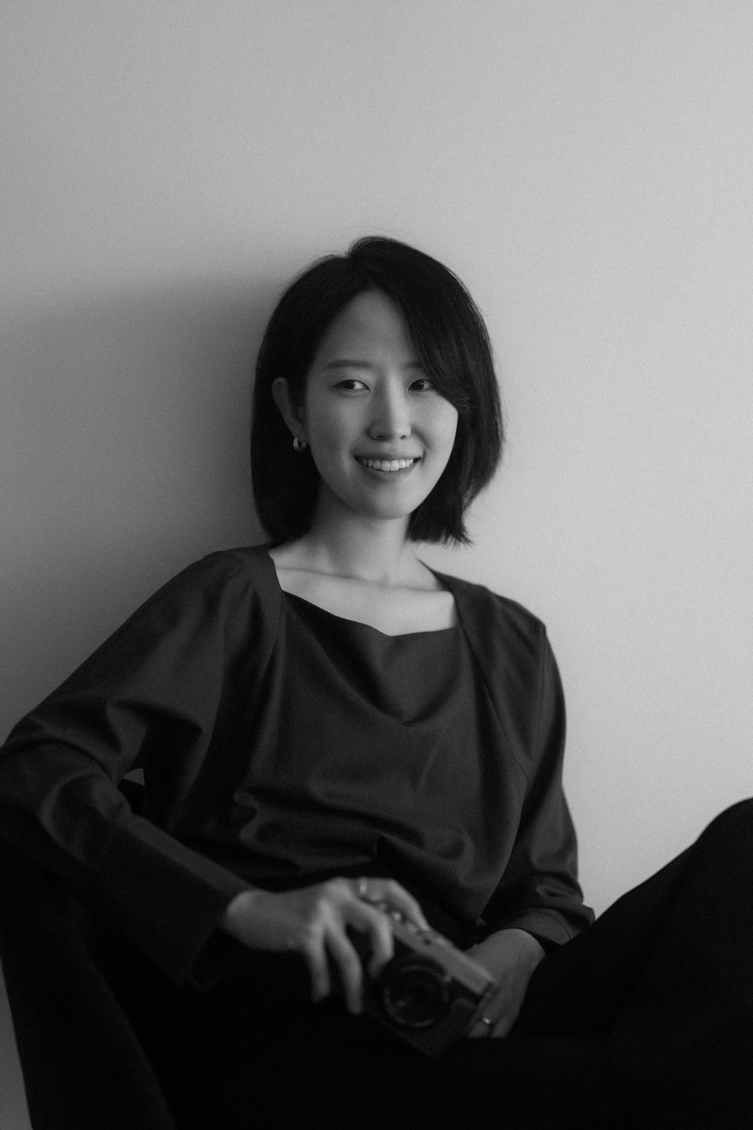 Jaehwa Yoon. The main photographer of WAVIAV in London, UK.