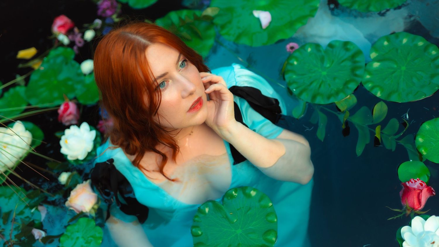 Modeling Photo of Actor Paige Saint Innis.